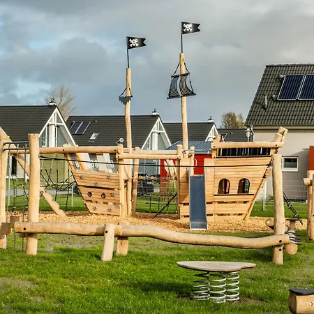 Holiday home Nordseeresort 44b Diek No 3 *